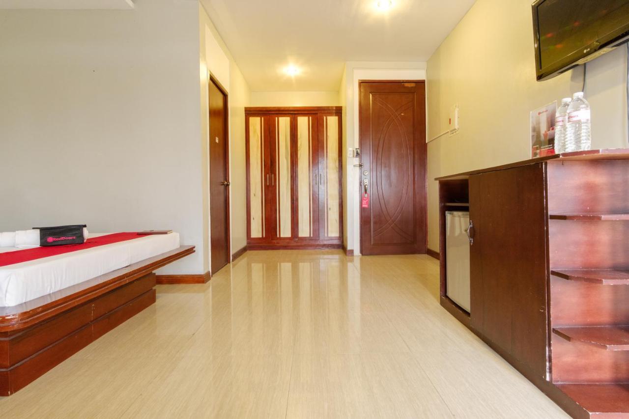 Hotel Reddoorz Near Camp Montelibano Bacolod Exterior foto